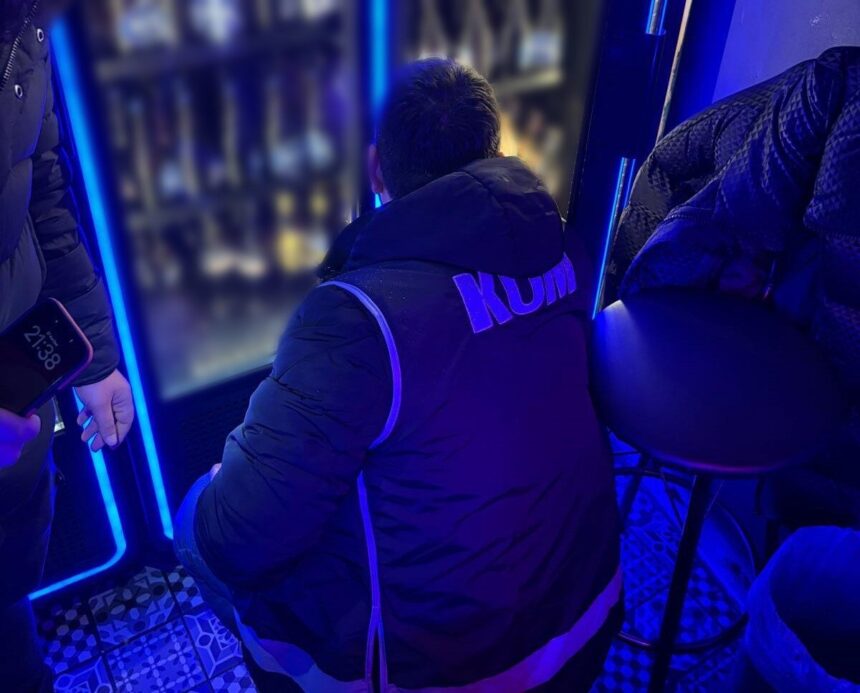 Ordu’da yılbaşı öncesi sahte alkollü içkilere karşı denetimler yapıldı.