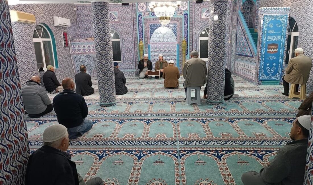 Sarıgerme Mahalle Camii’nde Ailelerle Sabah Namazı Etkinliği Gerçekleştirildi Muğla'nın Ortaca ilçesinde, ilçe müftülüğü tarafından düzenlenen "Ailece Camide Sabah