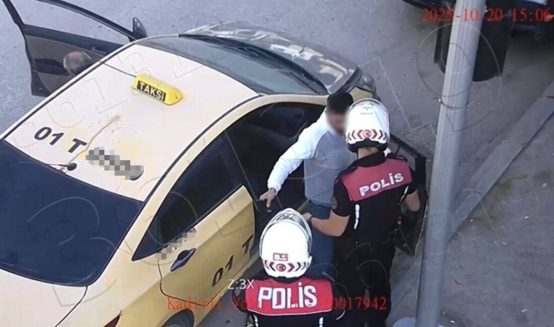 Mersin Dolandırıcılık Şüphelisi Osmaniye’de Takside Yakalandı Osmaniye'de emniyet ekipleri, Mersin'deki dolandırıcılıkla bağlantılı H.Y.'yi, 2 milyon TL