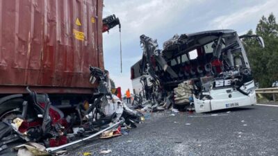 Osmaniye’nin Bahçe ilçesinde sabah saatlerinde meydana gelen trafik kazasında ölü