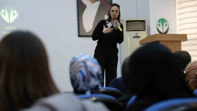 Sivas'ta Akran Akademi, otizme dikkat çekmek için "Normali Reddet" konulu