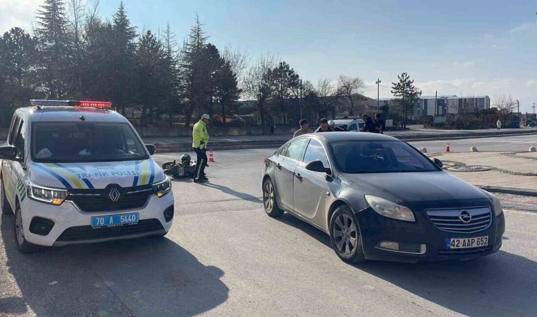 Karaman’da Motosiklet ile Otomobil Çarpıştı, Sürücü Yaralandı Karaman'da Hürriyet Mahallesi'nde motosiklet ile otomobilin çarpışması sonucu E.B. adlı