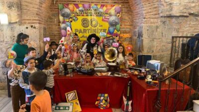 Bursa'da özel eğitim öğretmeni Ümmühan Keyif Koç, 3 Aralık Dünya