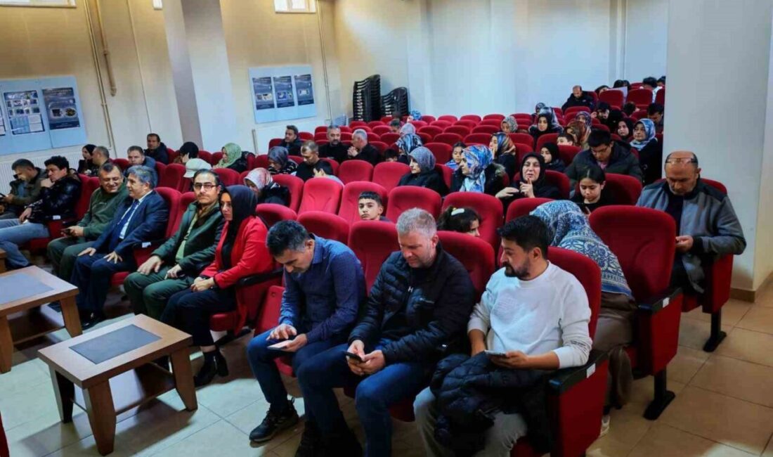 Palandöken Remzi Sakaoğlu Bilim ve Sanat Merkezi'nde "Özel Yeteneklilerde Kariyer