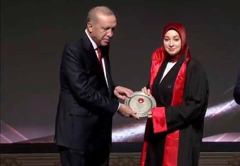 Pazaryeri Belediye Başkanı Zekiye Tekin, Zehra Yetimler'in 28. Dönem Adli