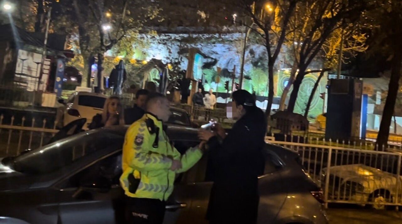 Bursa'da yapılan trafik uygulamasında, 1.96 promil alkollü çıkan 29 yaşındaki