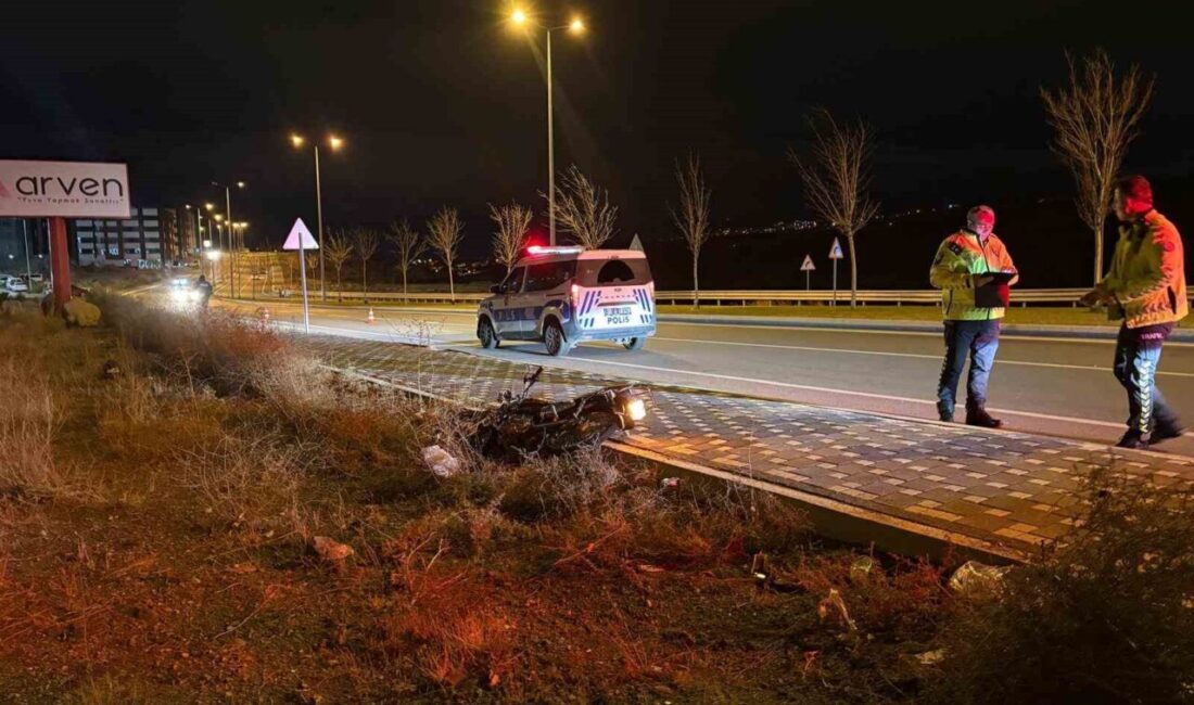 Kayseri'nin Talas ilçesinde, 16 yaşındaki E.S. adlı motosiklet sürücüsü, polis