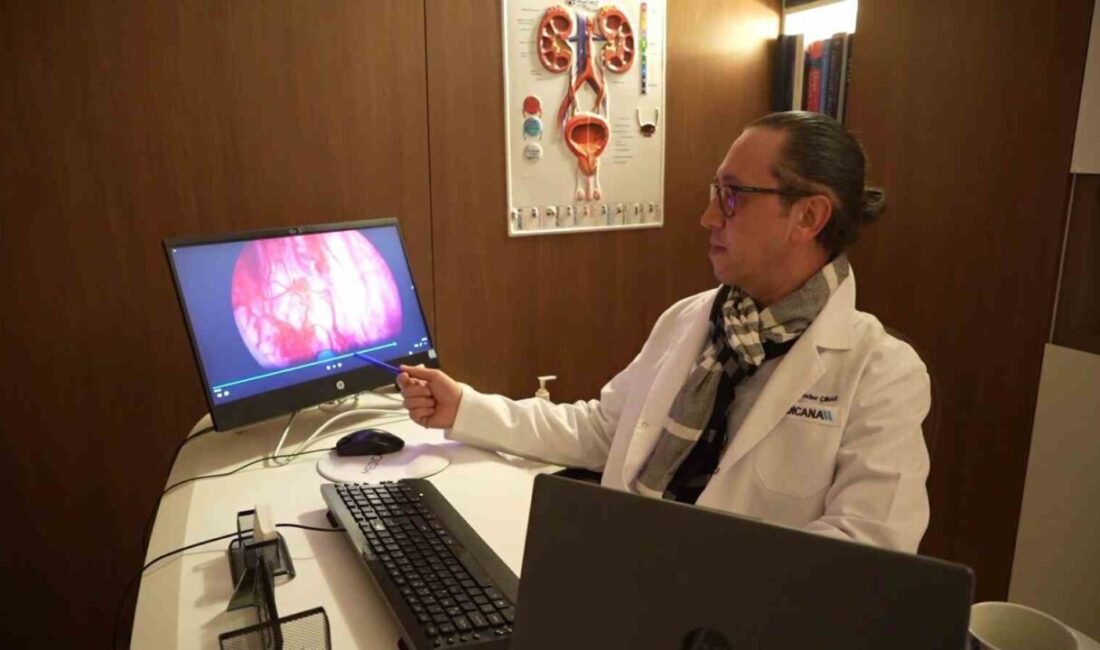 Doç. Dr. Önder Çınar: Holep Yöntemi ile Büyük Prostatlar Güvenle Tedavi Edilebiliyor Medicana Sağlık Grubu'ndan Doç. Dr. Önder Çınar, 50 yaş üzerindeki