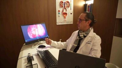 Doç. Dr. Önder Çınar, iyi huylu prostat büyümesi tedavisinde holep