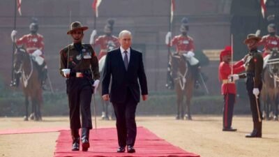 Rusya lideri Vladimir Putin, Hindistan'ı ziyaret ederek Başbakan Narendra Modi