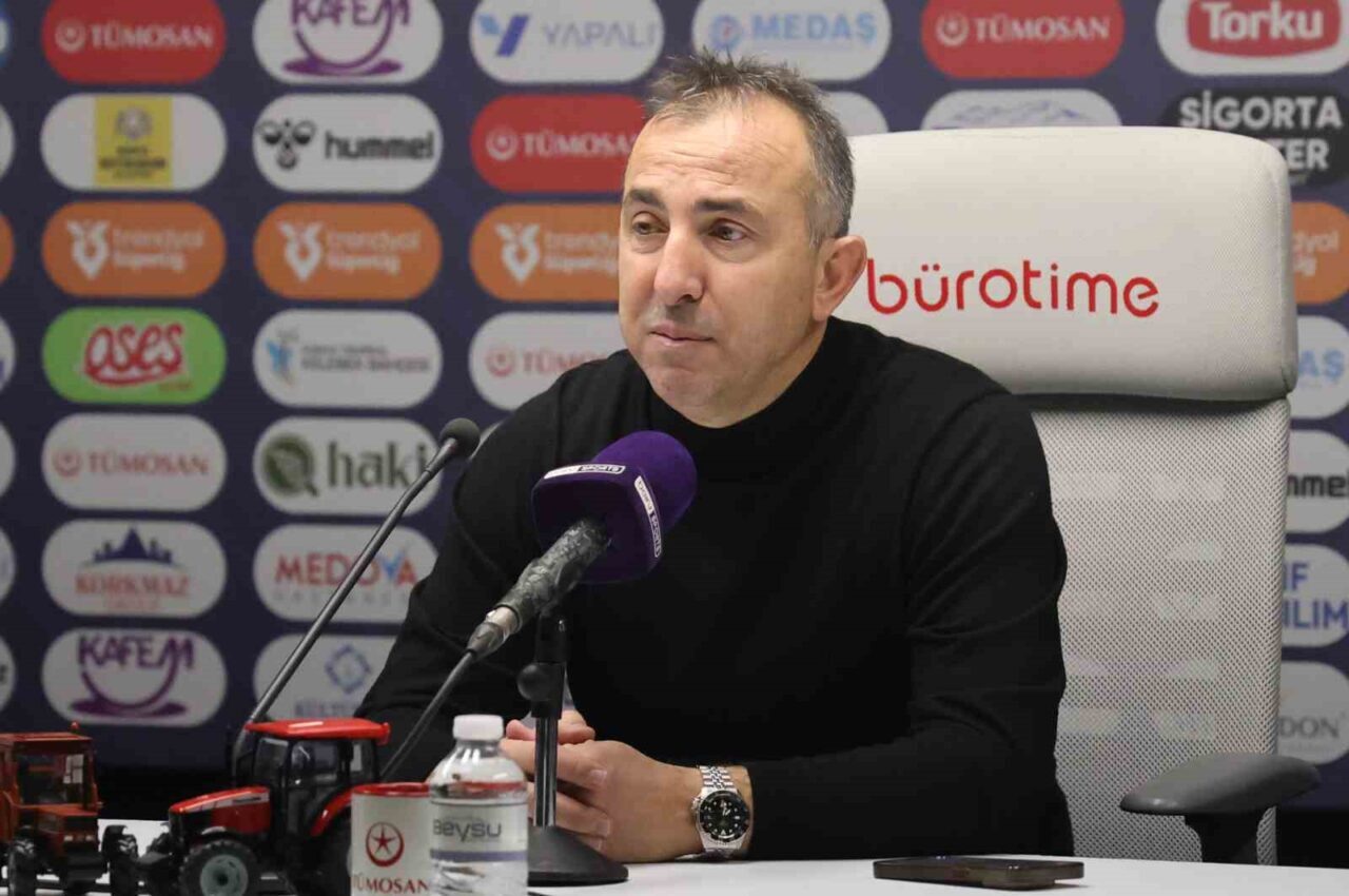 Çaykur Rizespor Teknik Direktörü Recep Uçar, Konyaspor ile 1-1 berabere