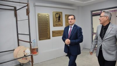 Salihli ilçesinde, hayırsever Prof. Dr. Veli Kemal Ceylan'ın yaptırdığı 8