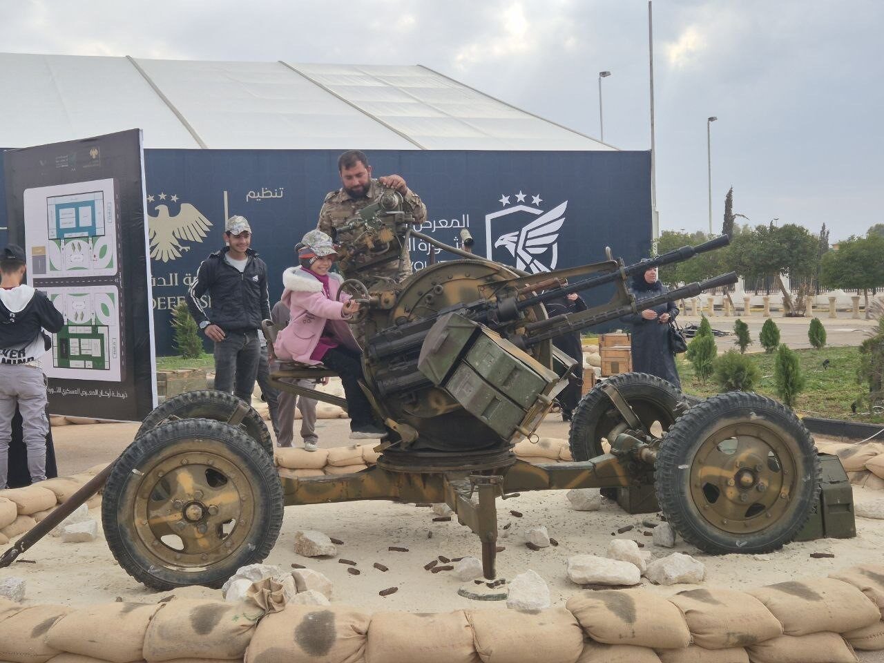 Suriye’nin başkenti Şam’da, Beşar Esad rejiminin devrilişinin birinci yıl dönümünde