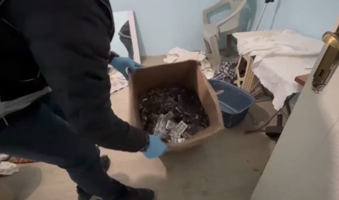 Samsun'un İlkadım ilçesinde narkotik ekipleri, O.K. isimli 28 yaşındaki şüpheliyi