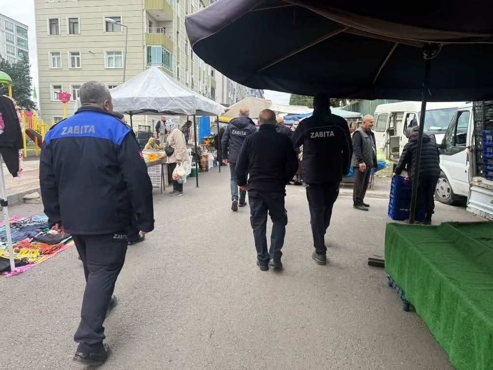Samsun'un İlkadım Belediyesi Zabıta Müdürlüğü, işletmelerde hijyen ve ruhsat, pazar