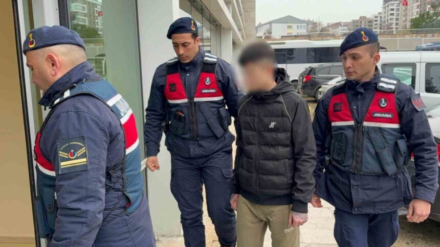 Atakum’da düzenlenen uyuşturucu operasyonunda 17 yaşındaki şüpheli tutuklandı.