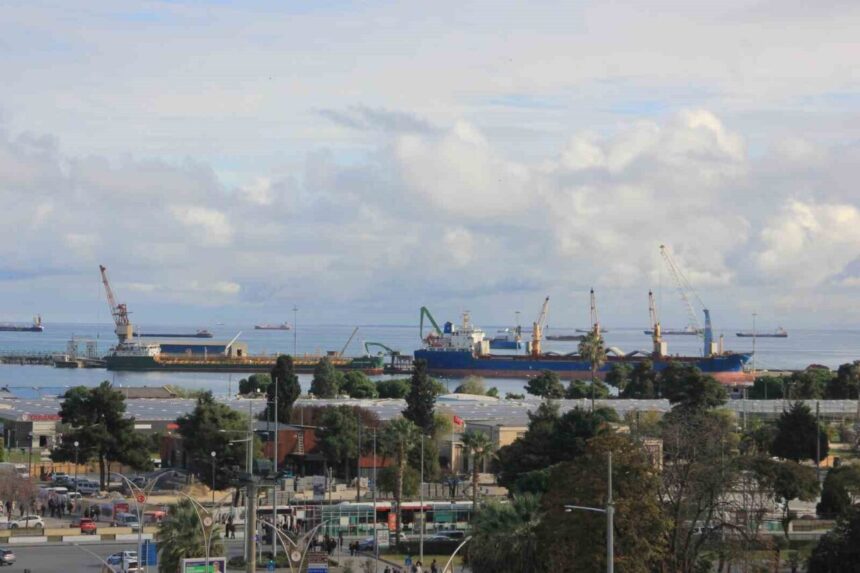 SAMSUN (İHA) – TÜİK’in açıkladığı verilere göre, Samsun’da 2025 yılı ilk 11 ayında 1,54 milyar dolar ihracat yapıldı.