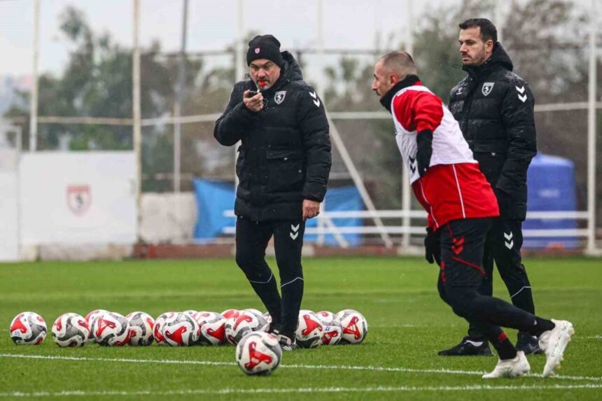 Samsunspor, Fenerbahçe ile 2025-2026 Turkcell Süper Kupa yarı finali için antrenmanlara başladı.