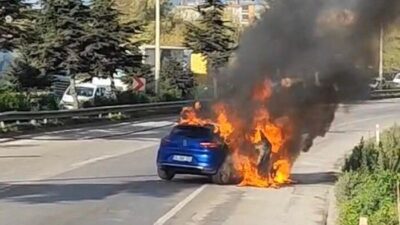 Samsunsporlu futbolcu Anthony Musaba'nın kullandığı kiralık otomobil, İlkadım ilçesinde motor