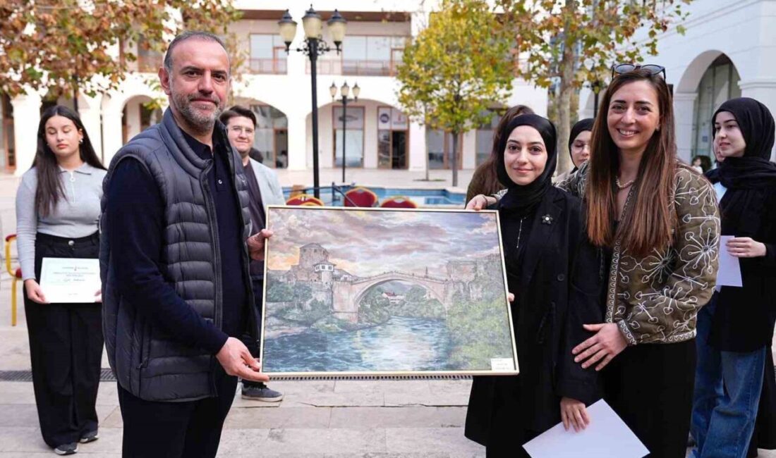 Sancaktepe’de Gençlik Merkezleri Öğrencilerinin Eserleri Sanatseverlerle Buluştu Sancaktepe Belediyesi, gençlerin eserlerinden oluşan Karma Resim Sergisi’ni Sancaktepe Belediye