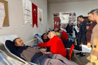 Şanlıurfa İtfaiyesi ve Türk Kızılay İş Birliğiyle Kan Bağışı Programı Düzenlendi