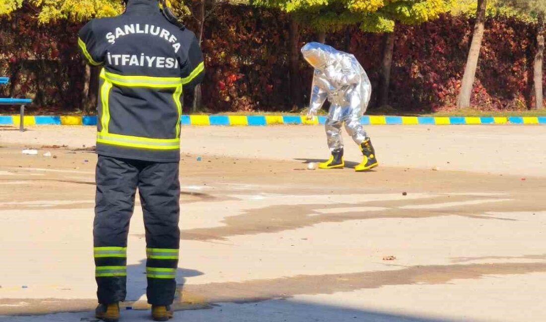 Ceylanpınar’daki Lisedeki Deney Tüplerinin Patlaması Sonucu İki Kişi Yaralandı Şanlıurfa'nın Ceylanpınar ilçesindeki Ceylanpınar Anadolu Lisesi'nde deney tüplerinin patlaması sonucu