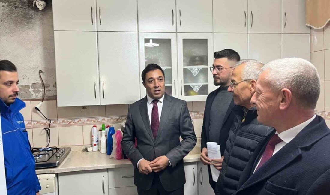 Şaphane’de Doğalgaz Dağıtımına Başlandı, Yaşam Konforu Artacak Kütahya'nın Şaphane ilçesindeki konutlara doğalgaz verilmeye başlandı. Belediye Başkanı Lütfi