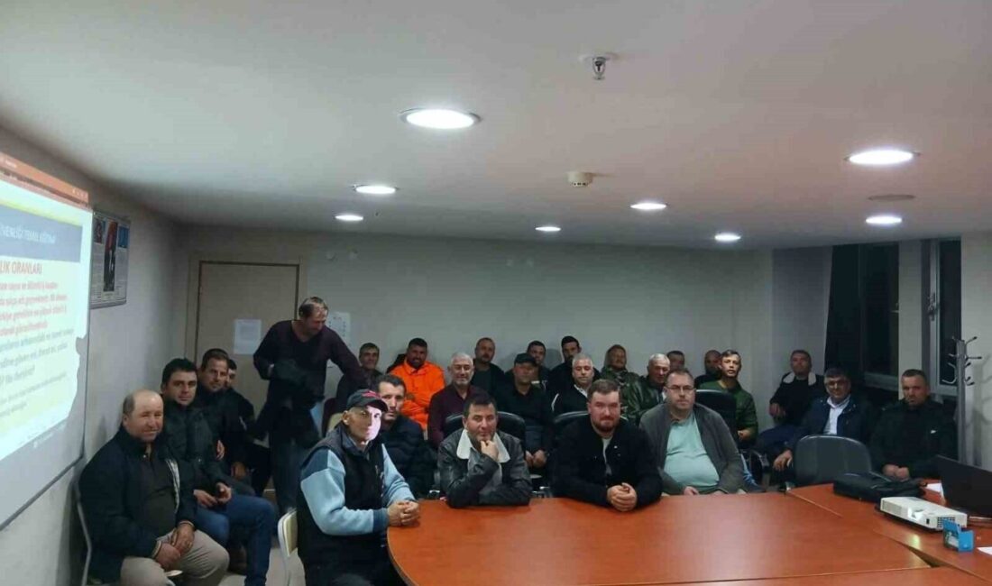 Tekirdağ Şarköy'de, Tekirdağ Damızlık Koyun Keçi Yetiştiricileri Birliği tarafından düzenlenen