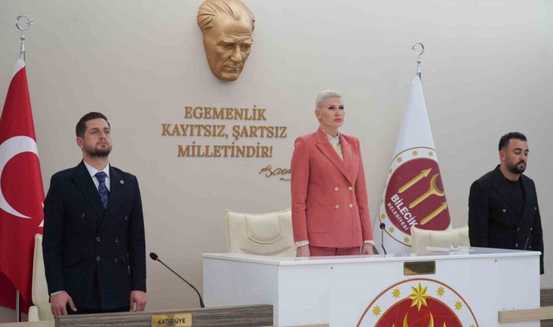Bilecik Belediye Meclisi, Melek Mızrak Subaşı başkanlığında toplanarak, şehit Hava