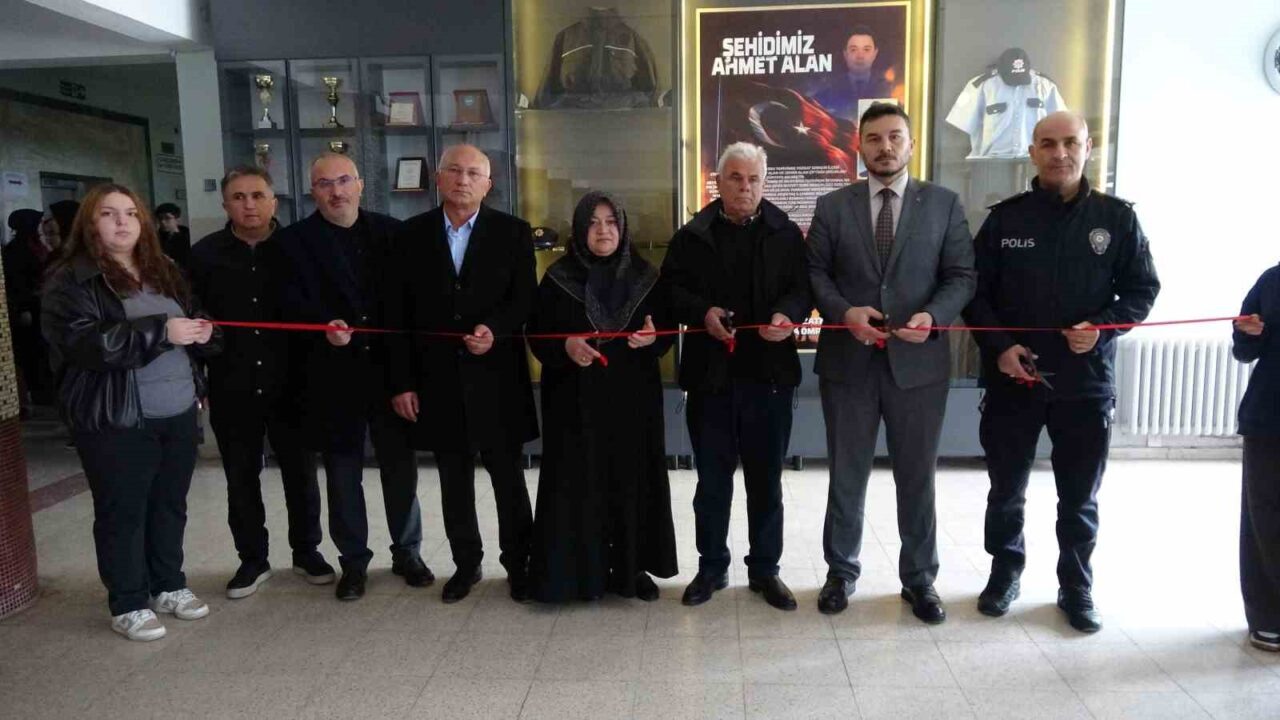 10 Aralık 2016'daki terör saldırısında şehit olan Ahmet Alan anısına,