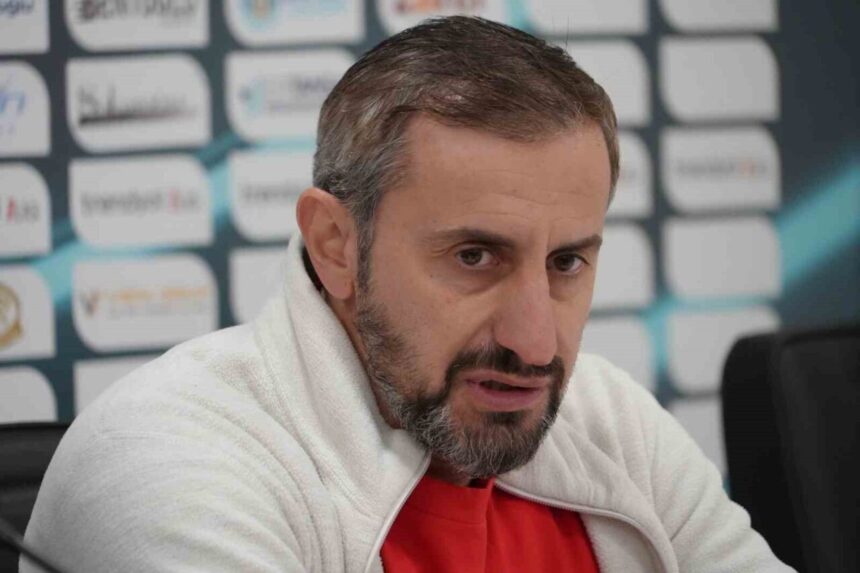 Erzurumspor FK Teknik Direktörü Özbalta, Çorum FK galibiyetini değerlendirdi: “Bu sonuca ihtiyacımız vardı”.