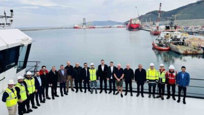 Seven Vega gemisi, Karadeniz'deki Sakarya Gaz Sahası'nda boru hatları döşemek