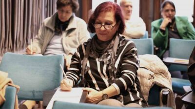 Osmangazi Belediyesi, amatör şairler için düzenlediği ‘Şiir Yazma Teknikleri ve