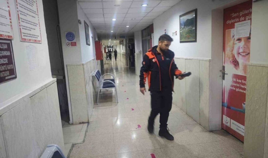 Siirt’te Hastanede Karbonmonoksit Gazı Salgını: Beş Kişi Etkilendi Siirt’in Baykan İlçe Devlet Hastanesi'nde karbonmonoksit gazından 5 kişi etkilendi.