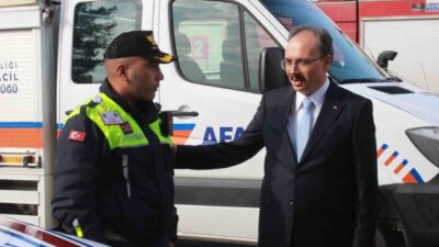 Siirt Valisi Dr. Kemal Kızılkaya, kış şartlarında yolların açık kalması