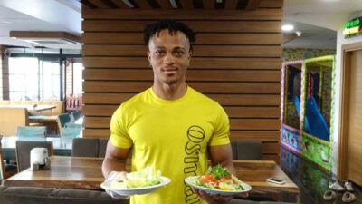 Nijerya'dan Siirt'e gelen 26 yaşındaki Micheal King Anuoluwa, üniversite eğitimi