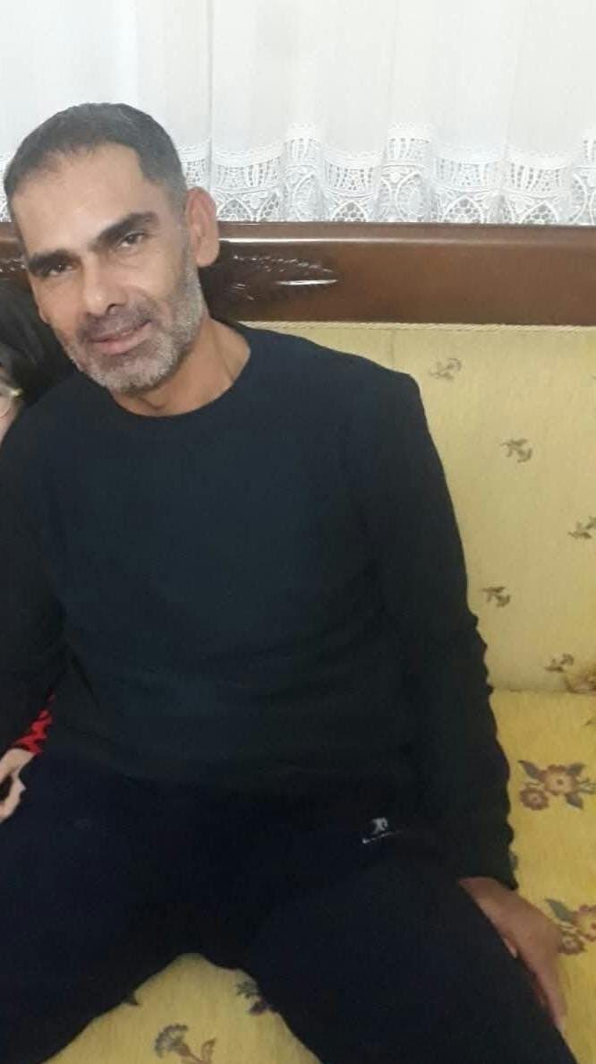 Mersin'in Tarsus ilçesinde Oğuz Balkış, 50 yaşındayken silahlı saldırıda ağır