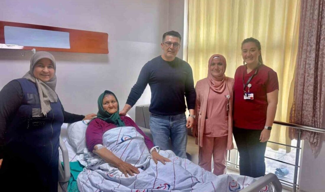 Mersin'in Silifke ilçesindeki devlet hastanesinde, 82 yaşındaki Müslime Tepe'ye bacak