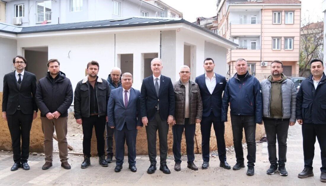 İnegöl’ün Sinanbey Mahallesi'nde, hayırsever Selçuk Armağan'ın desteklediği Aile Sağlığı Merkezi'nin