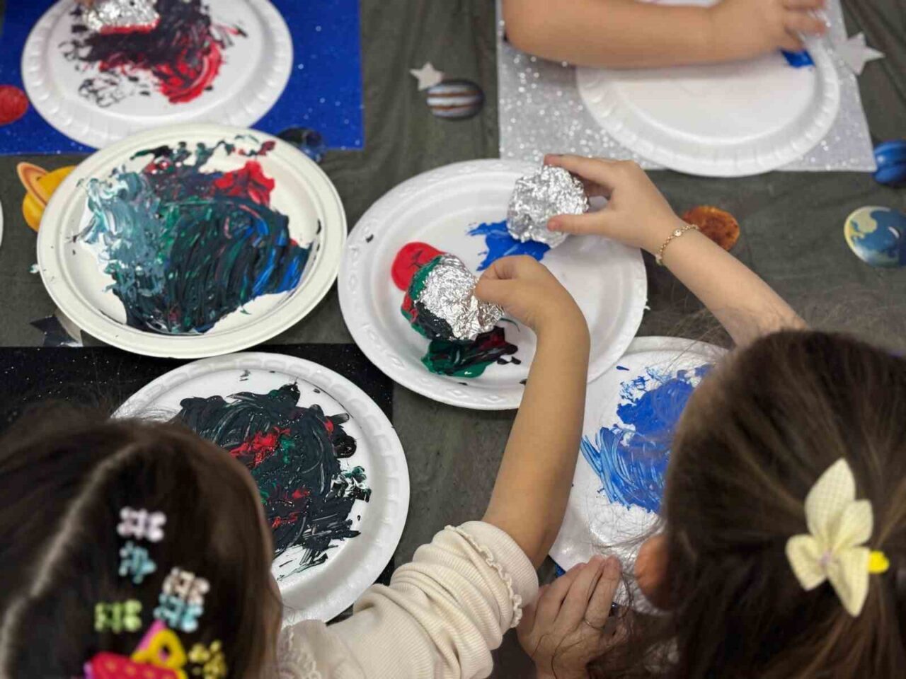 Sincan Belediyesi, Lavanta Kreşi’nde Küçük Çocuklar İçin Uzay Temalı Etkinlik Düzenledi Sincan Belediyesi, Lavanta Kreşi'nde çocuklara yönelik uzay temalı etkinlik düzenleyerek,