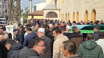 Samsun'un Vezirköprü ilçesinde, kanser nedeniyle hayatını kaybeden 53 yaşındaki öğretmen