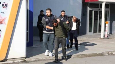 Adana'da düzenlenen operasyonda, göçmen kaçakçılığı yapan bir şebeke çökertildi. 32