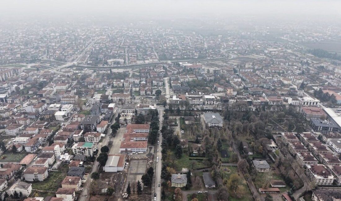 İtfaiye Müdürü’nden Kış Aylarında Soba Kullanımına Dikkat Uyarısı: Bacalarınızı Temizletin! İtfaiye Müdürü Mehmet Ali Kahraman, kış aylarında sobaların güvenliği için