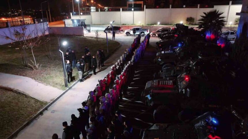 Şırnak’ta yeni yıl için güvenlik tedbirleri en üst düzeye çıkarıldı, 2 bin 26 polis göreve başlayacak.