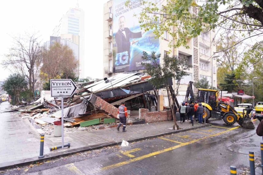 Kaçak Kebap Restoranı, Şişli’de Yıkılarak İkinci Şansı Kaybetti
