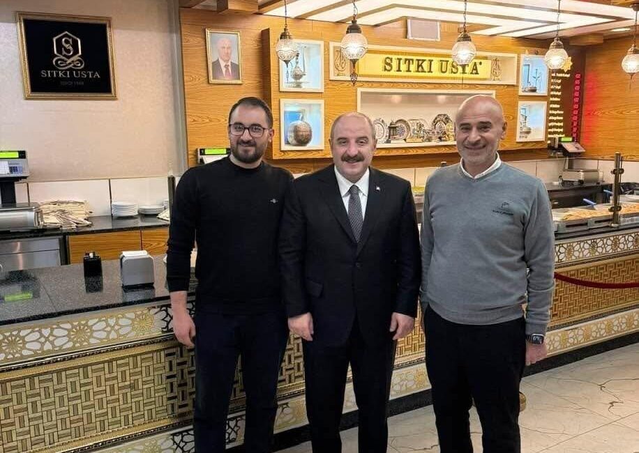 Eski Sanayi ve Teknoloji Bakanı Mustafa Varank, Ankara'daki Sıtkı Usta