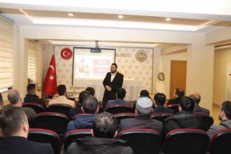 Sivas İl Müftülüğü’nden personel için “Baba Okulu” Semineri Düzenlendi