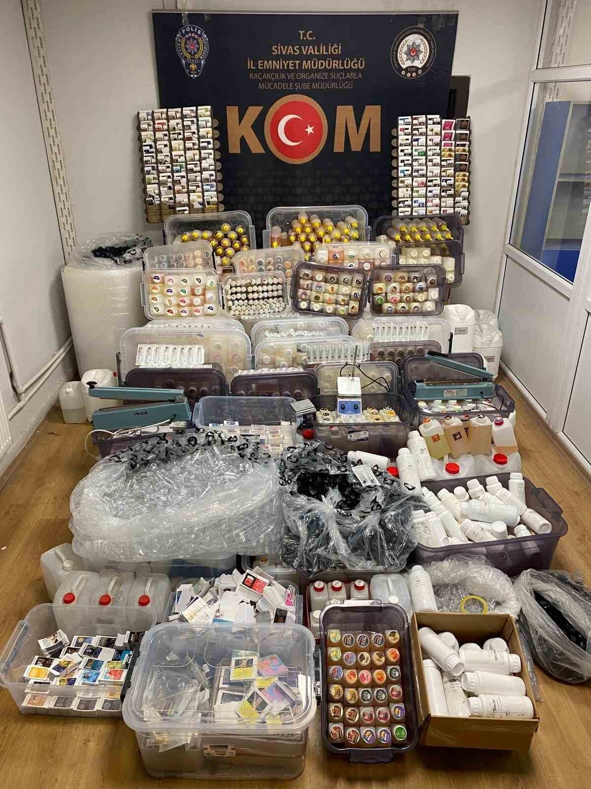 Sivas'ta kaçak elektronik sigara likiti üreten bir imalathane, polis baskınıyla