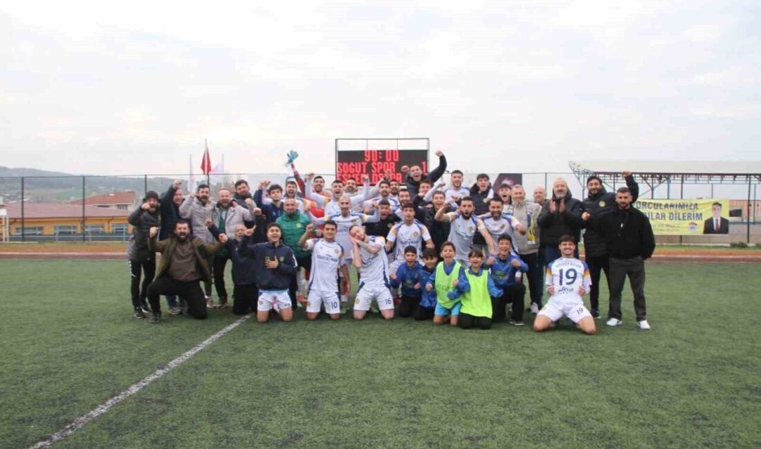 Söğütspor, BAL’da Lider Eşme Belediyespor’u 1-0 Yenerek Önemli Bir Galibiyet Aldı Bölgesel Amatör Lig'de Bilecik temsilcisi Söğütspor, Eşme Belediyespor'u 1-0 yenerek