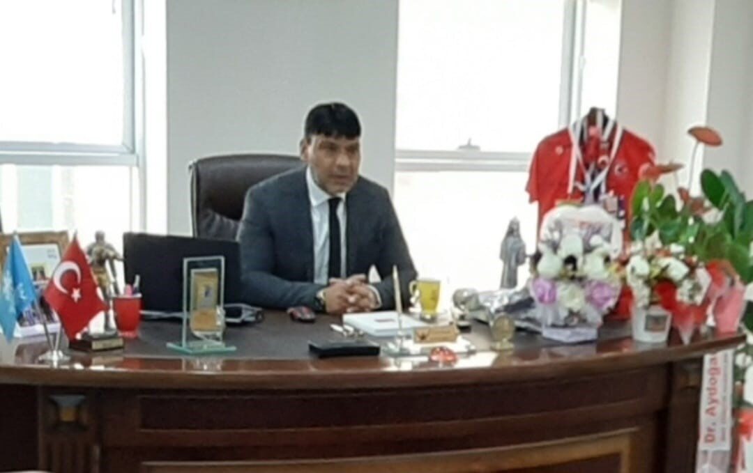 Dünya Gençlik ve Spor Konfederasyonu Erzurum İl Başkanı Gürkan Sönmez,